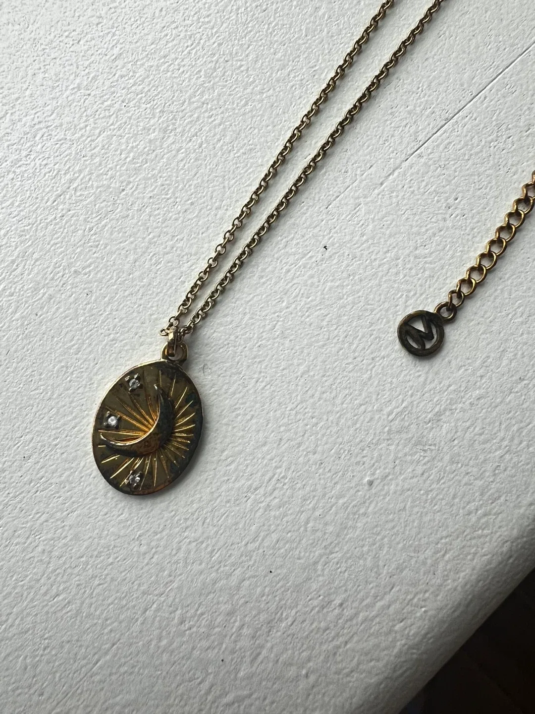 Vintage Gold Tone Moon & Star Necklace image indicator(4)