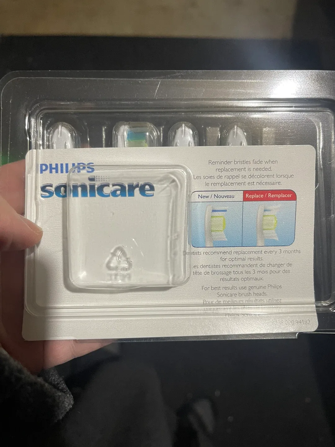 New Philips Sonicare Brush Heads (4 pack) image indicator(2)