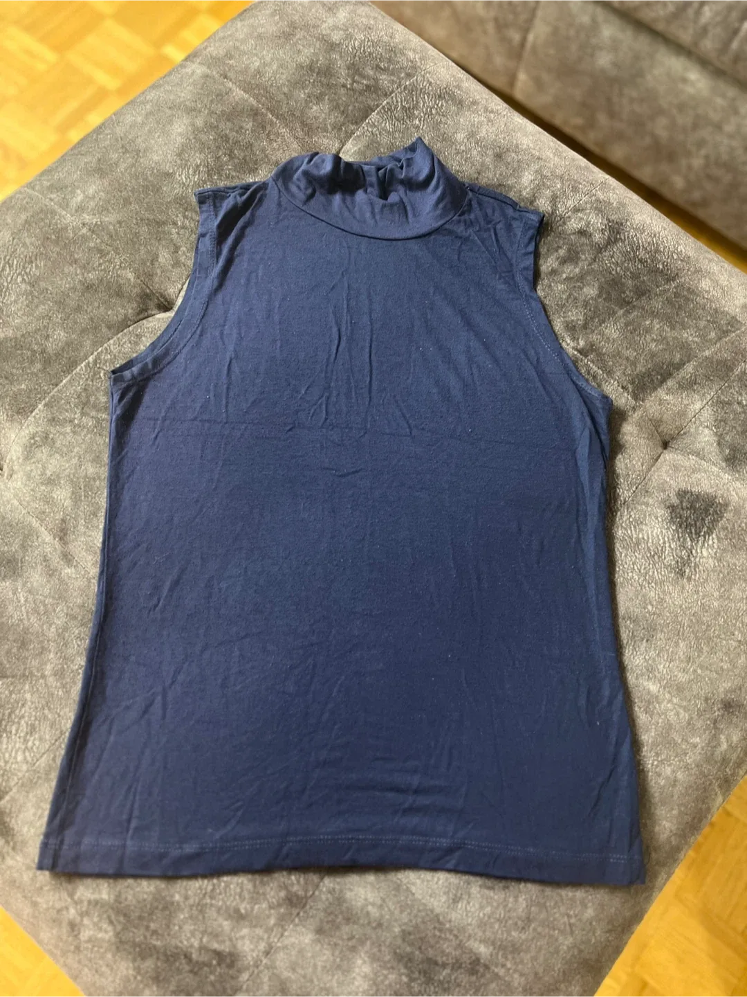 Tank tops - Beige and Navy image indicator(2)