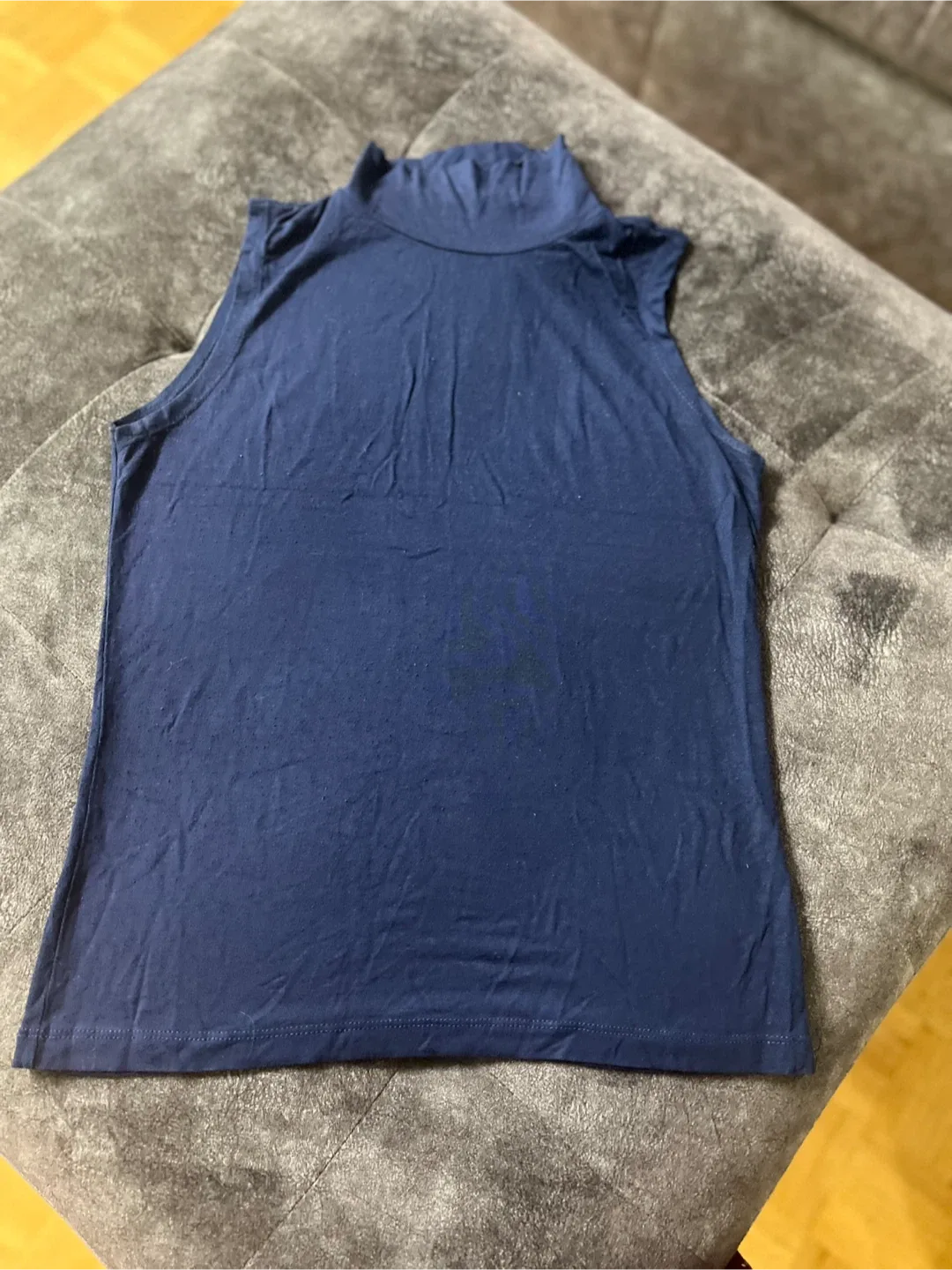 Tank tops - Beige and Navy