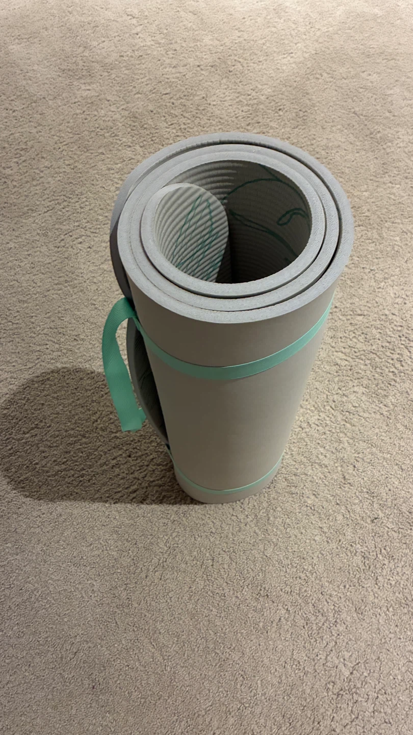 Mint Condition Yoga Mat – Hardly Used - photo 3