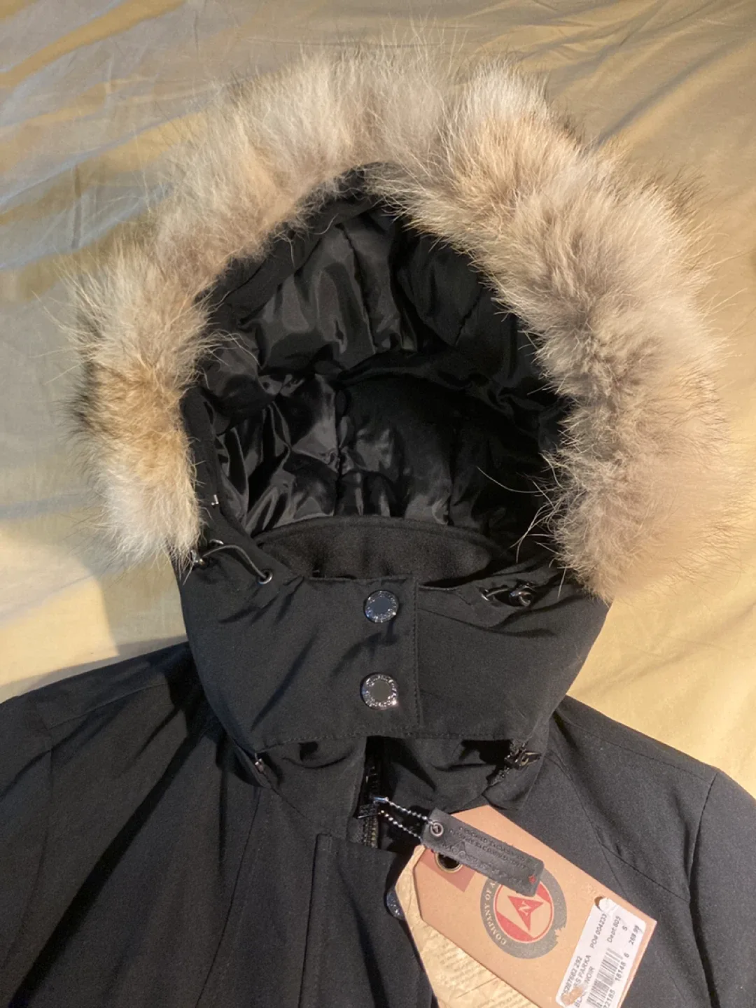 Moose Knuckles Black Down Parka - Size S image indicator(2)