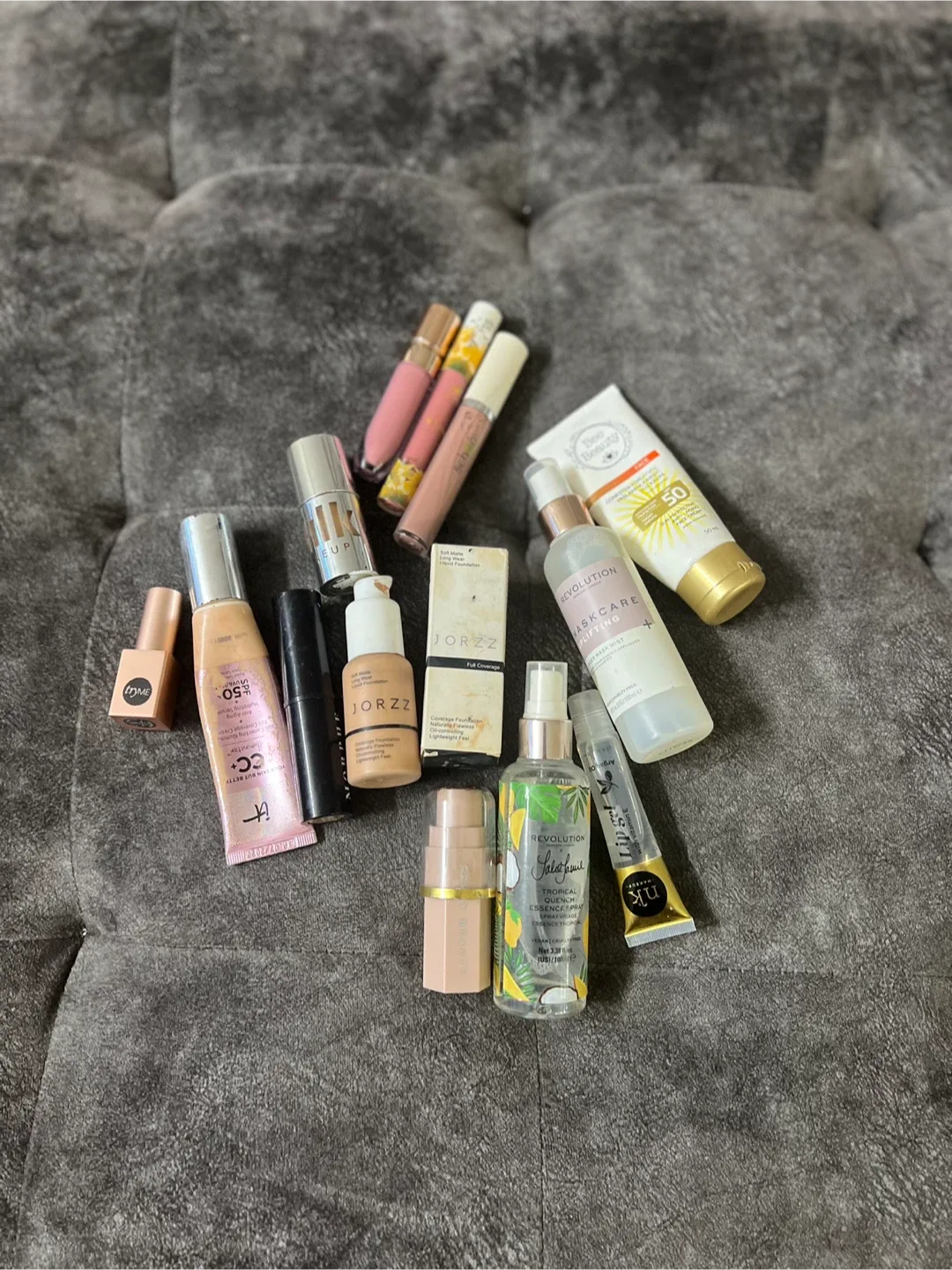 Assorted Makeup Lot: Fenty, Revolution, Morphe, Jorzz & More! image indicator(2)