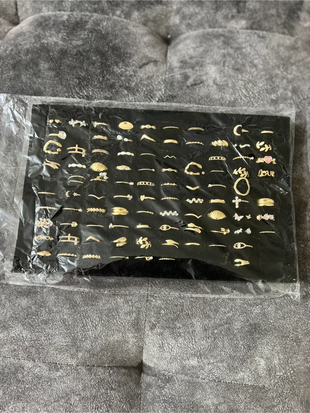 Gold Ring Set image indicator(2)