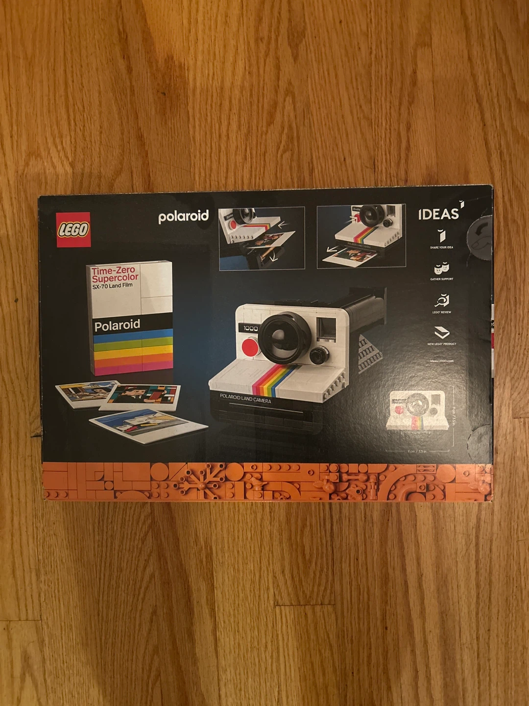 LEGO Ideas 21345 Polaroid OneStep Camera