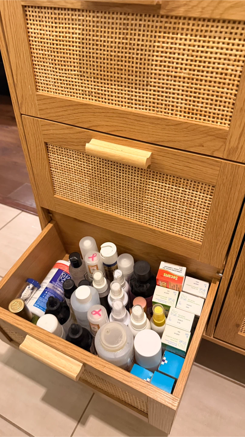 Cabinet / Dresser #cleanout - photo 3