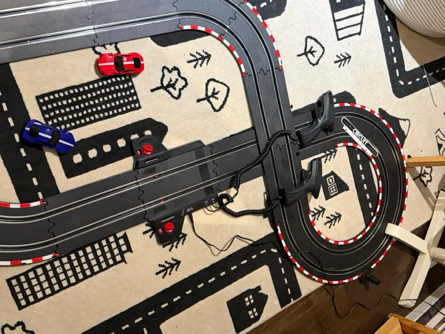 Carrera Racing Track Set with 2 Cars image indicator(2)