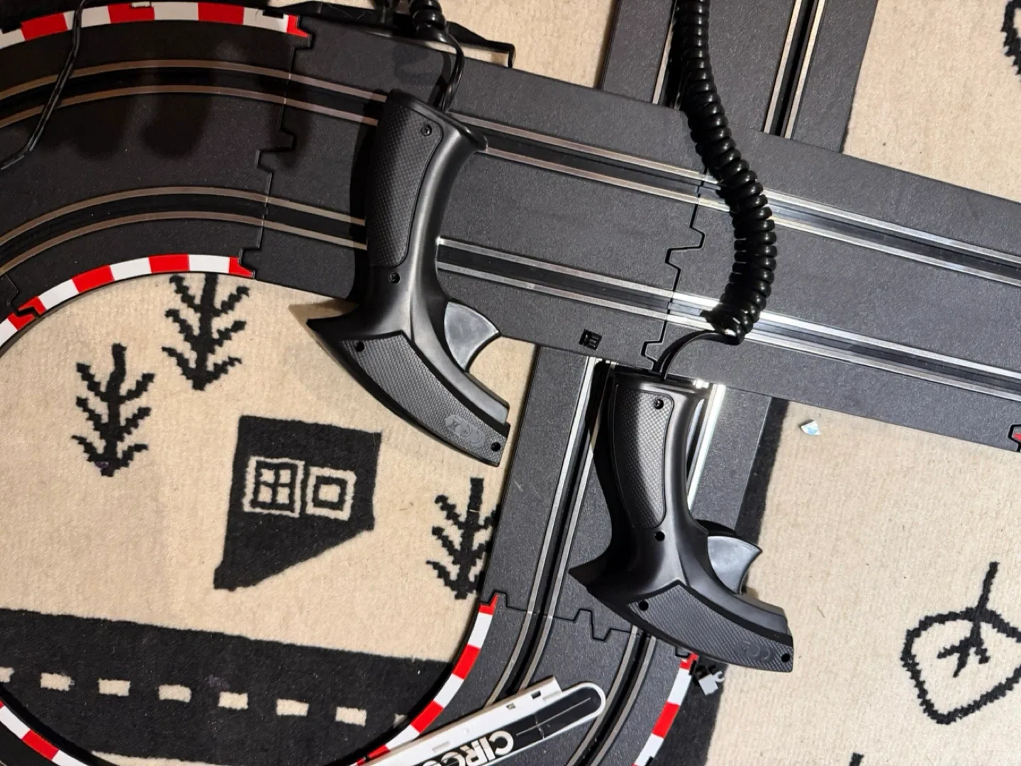 Carrera Racing Track Set with 2 Cars image indicator(3)