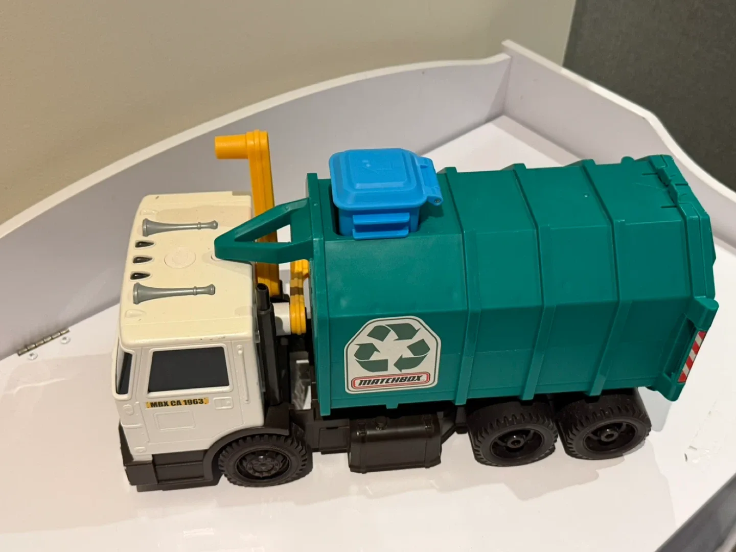 Garbage Truck