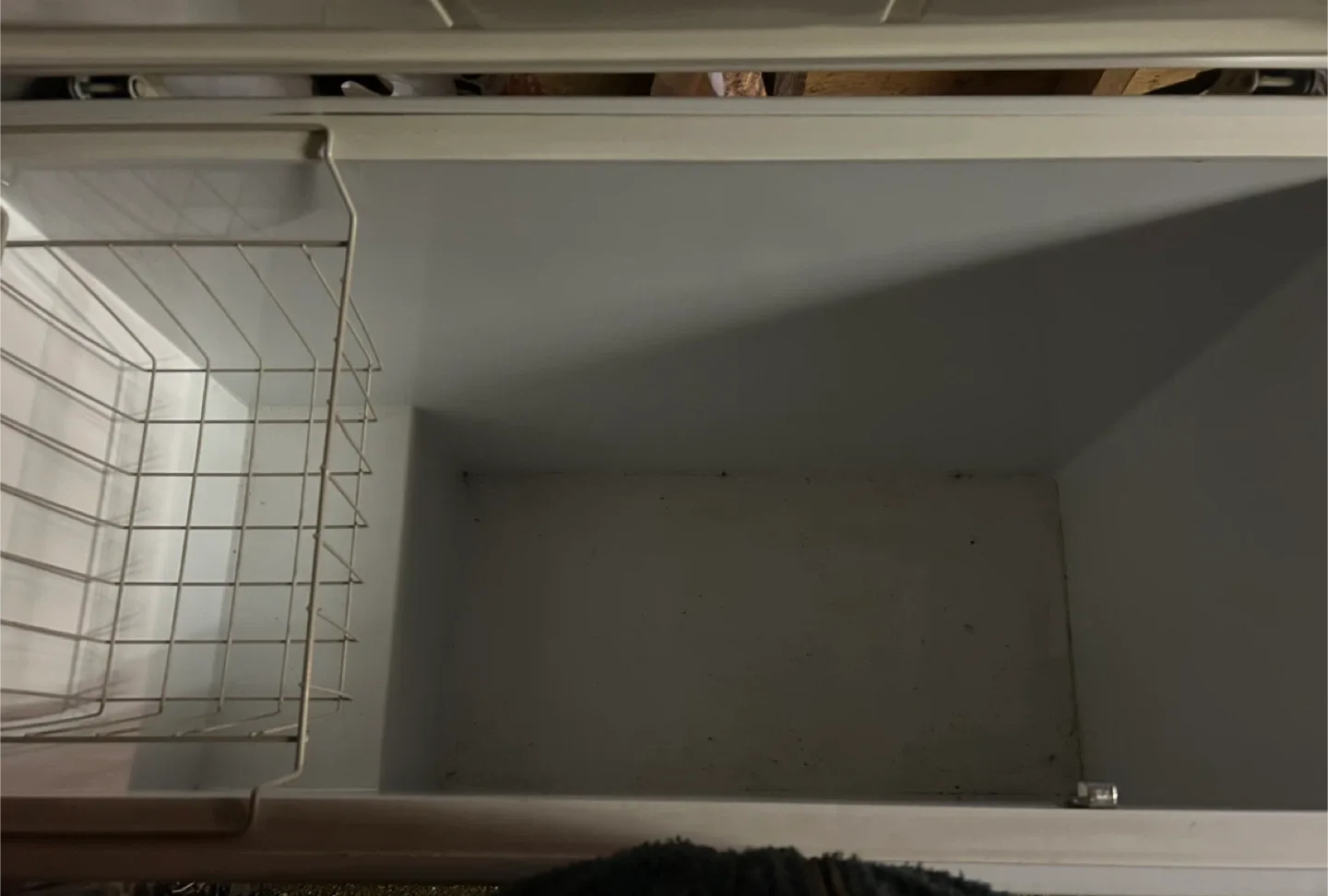 #Cleanout 🥶 Baycrest Chest Freezer 🥶 image indicator(4)