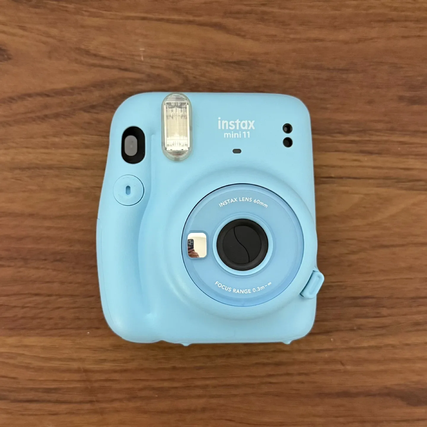 Fujifilm Instax Mini 11 Camera - Sky Blue + case/accessories