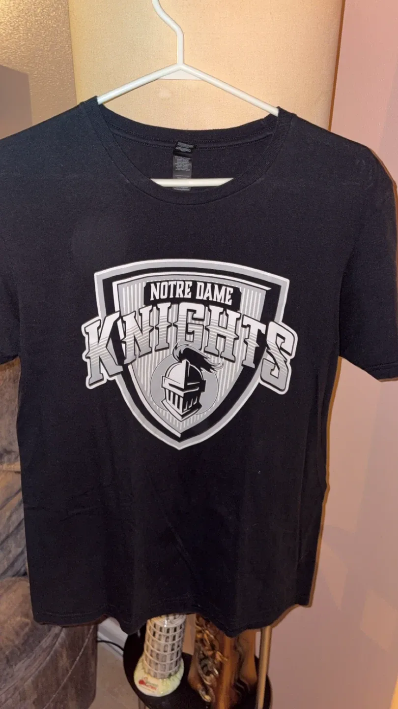 Notre dame uniform image indicator(5)