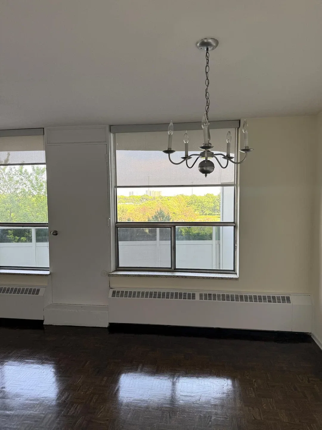 Room for rent in sharing image indicator(6)