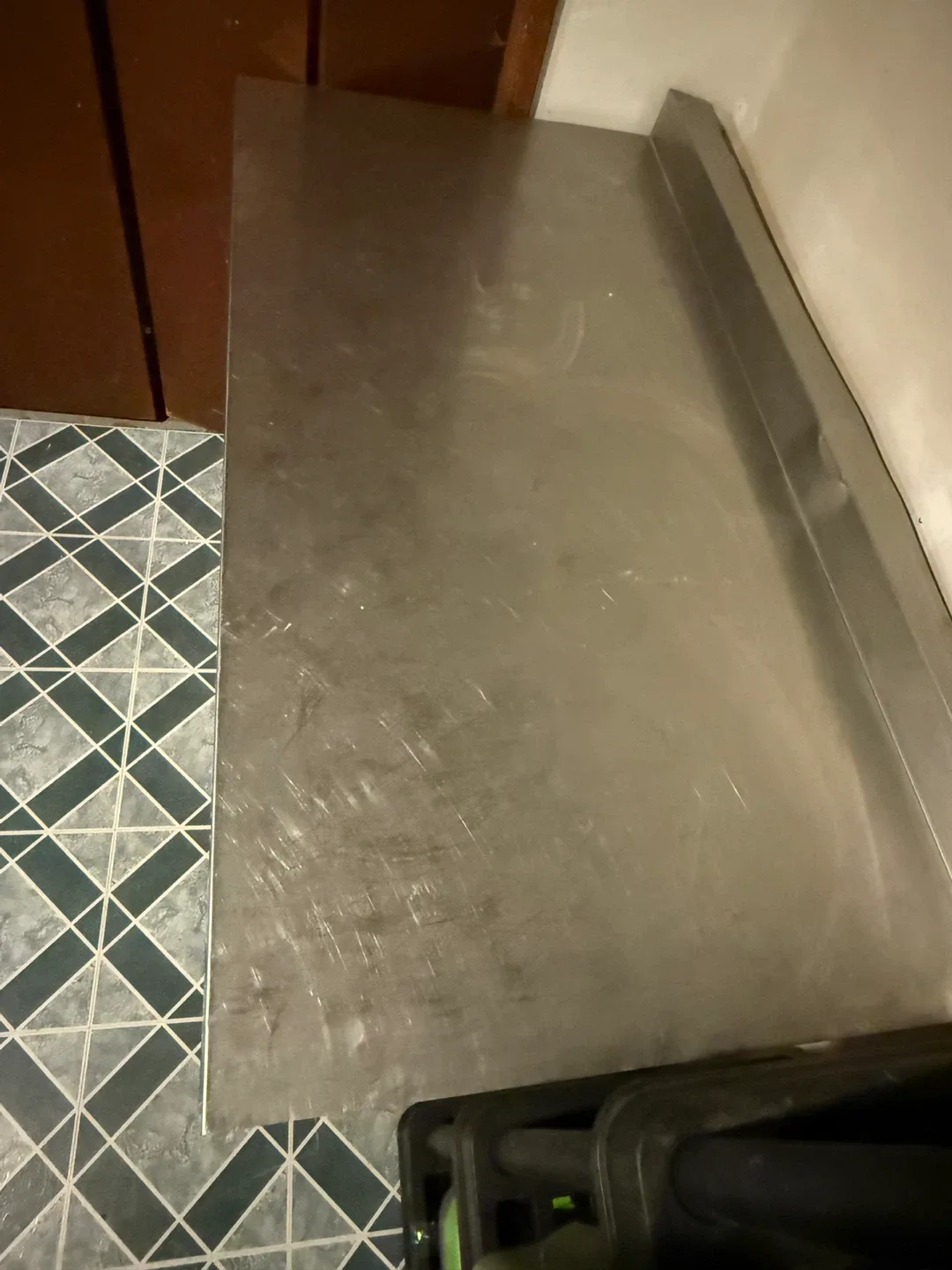 Stainless Steel Top Work Table image indicator(2)