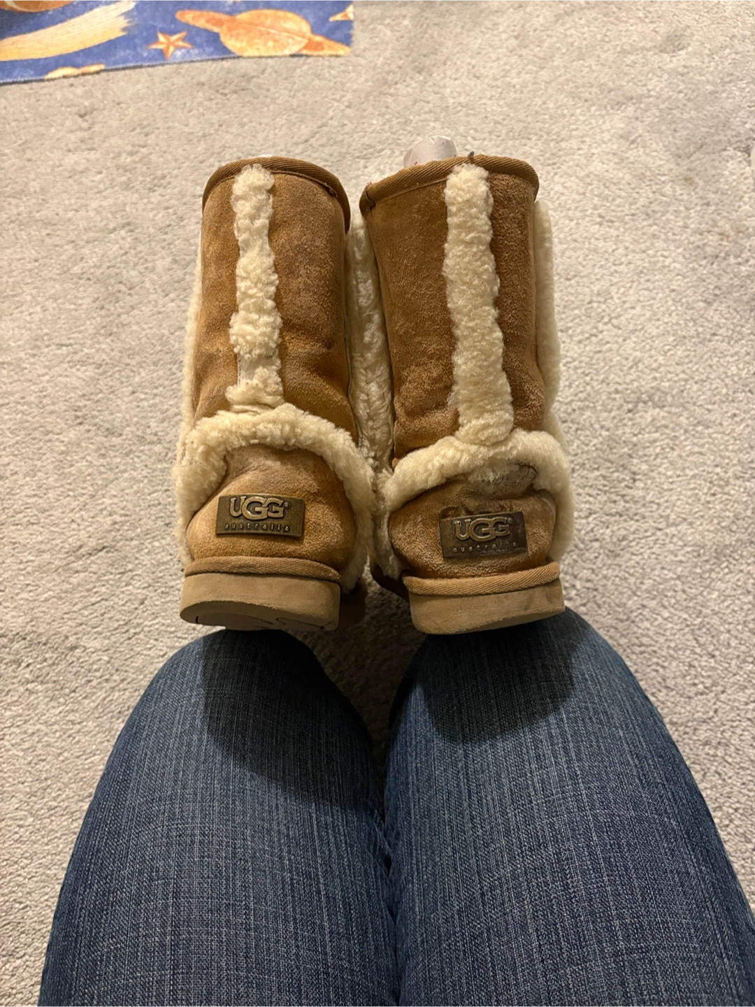UGG Australia Classic Short Boots - Size 6 - photo 3