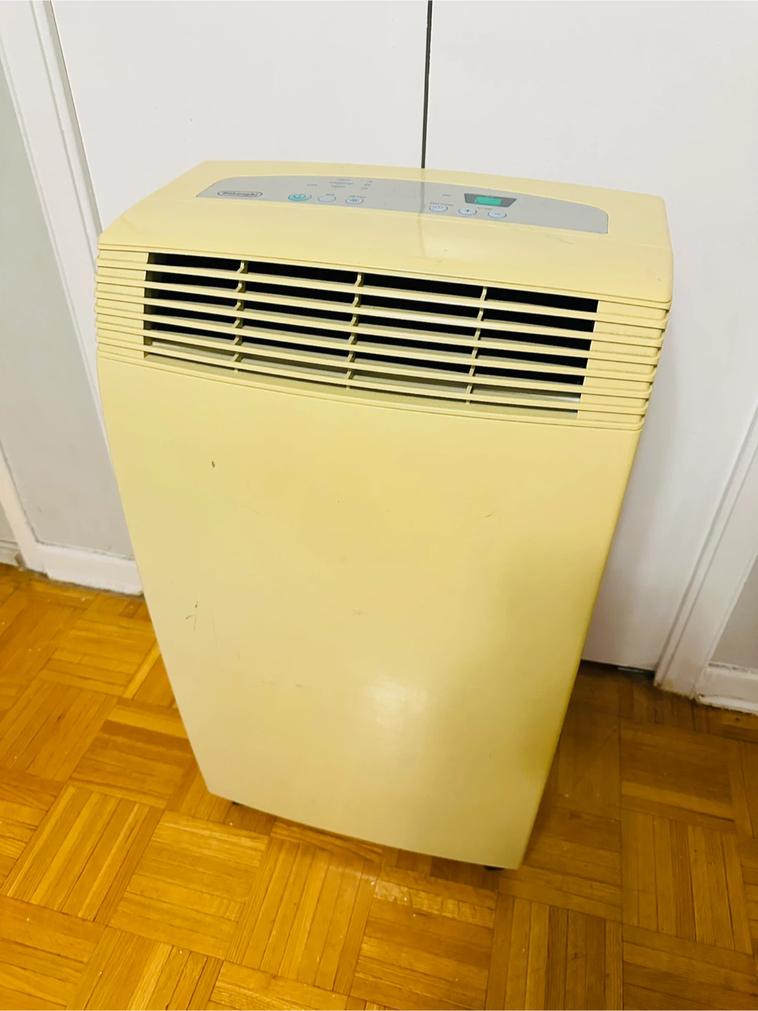 DeLonghi NF100 Portable Air Conditioner - photo 2