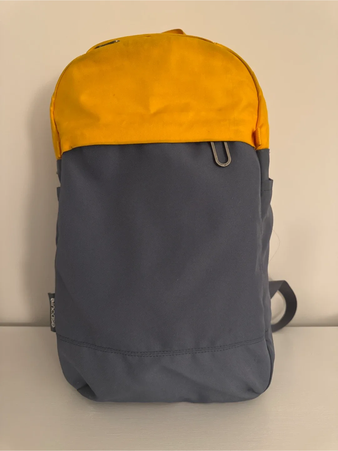 Incase - laptop backpack