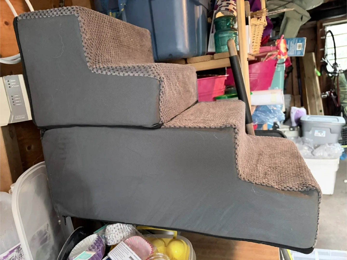 Nepfaivy Pet Stairs - Great Condition!