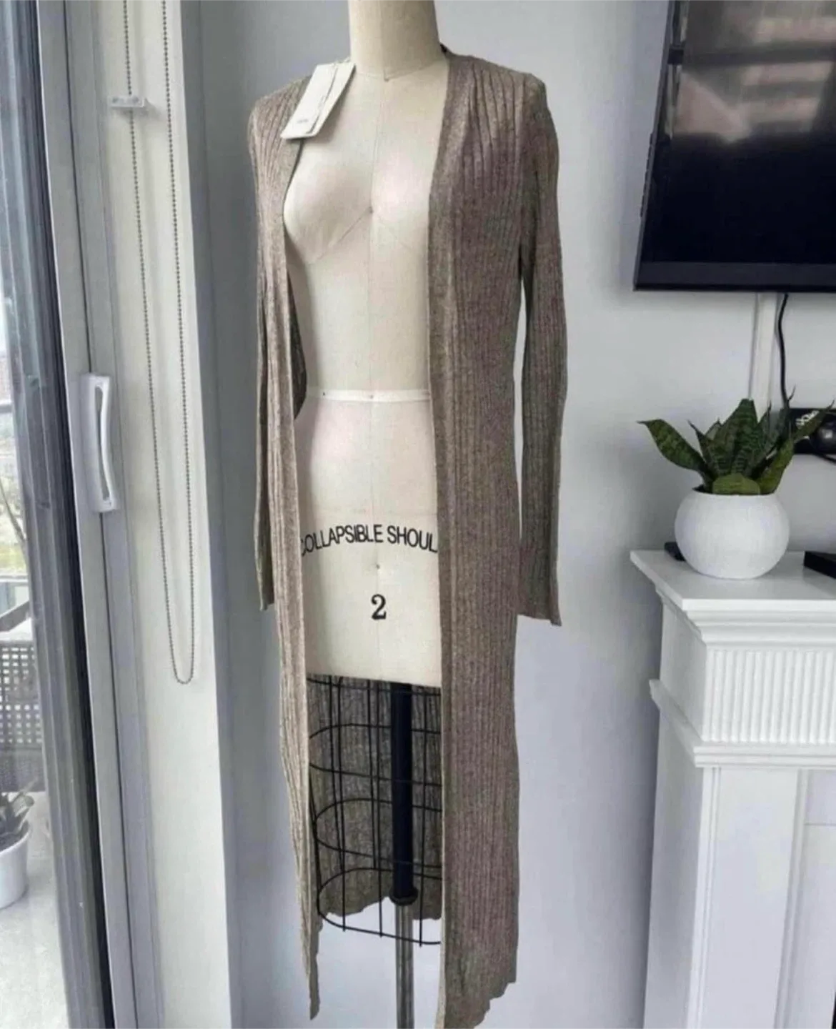 BNWT Zara Knit (with Linen) Cardigan size small