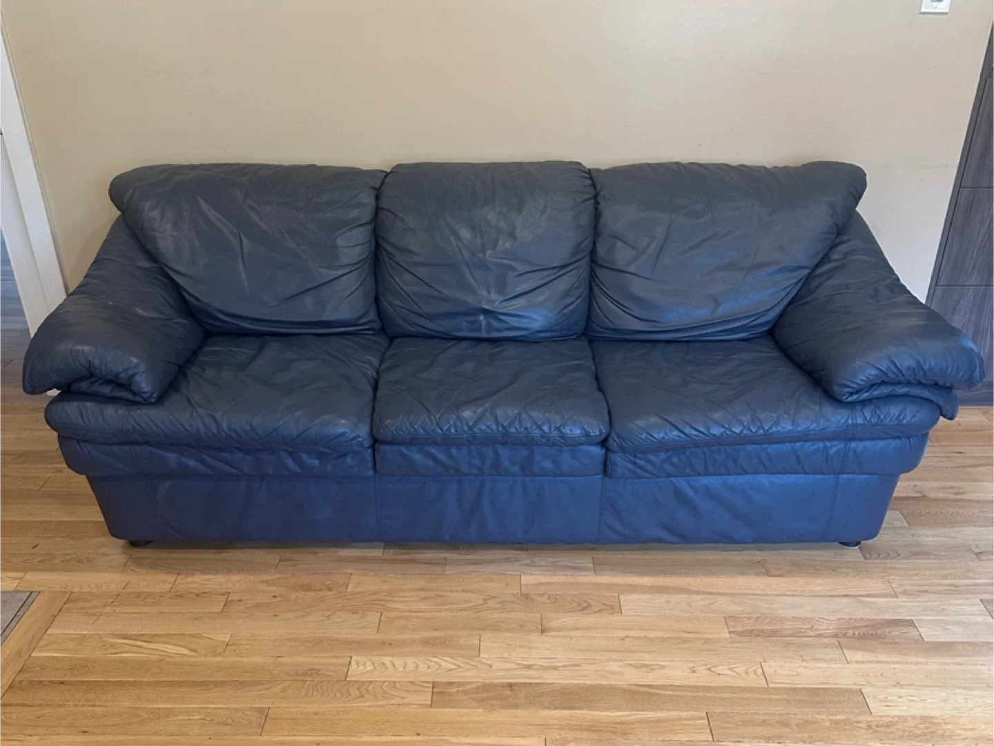 Italian Navy Blue Genuine Leather 3 Seater Sofa (CAN DELIVER)