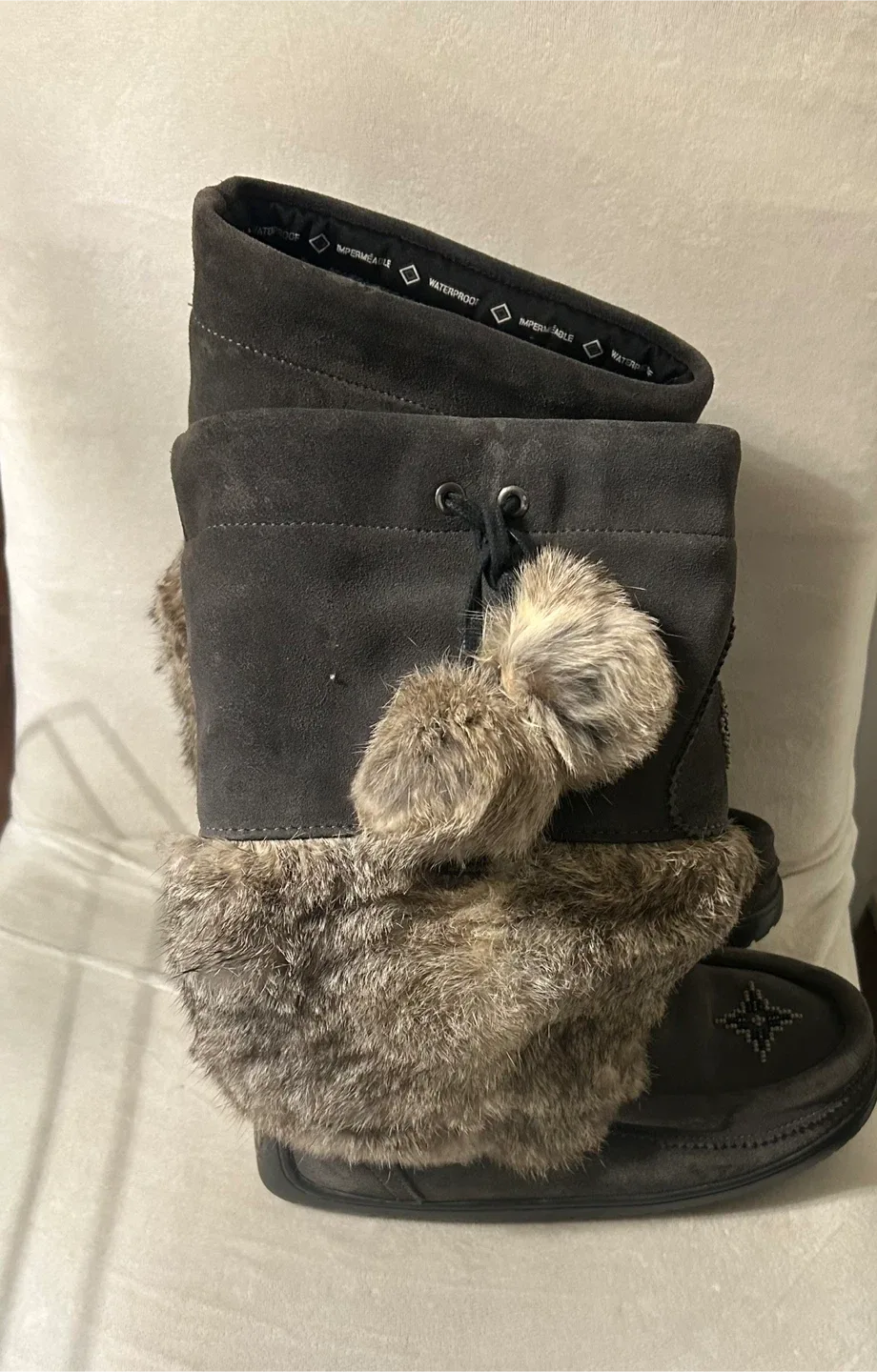 Cougar Brown Suede & Rabbit Fur Winter Boots, Size 8 image indicator(2)