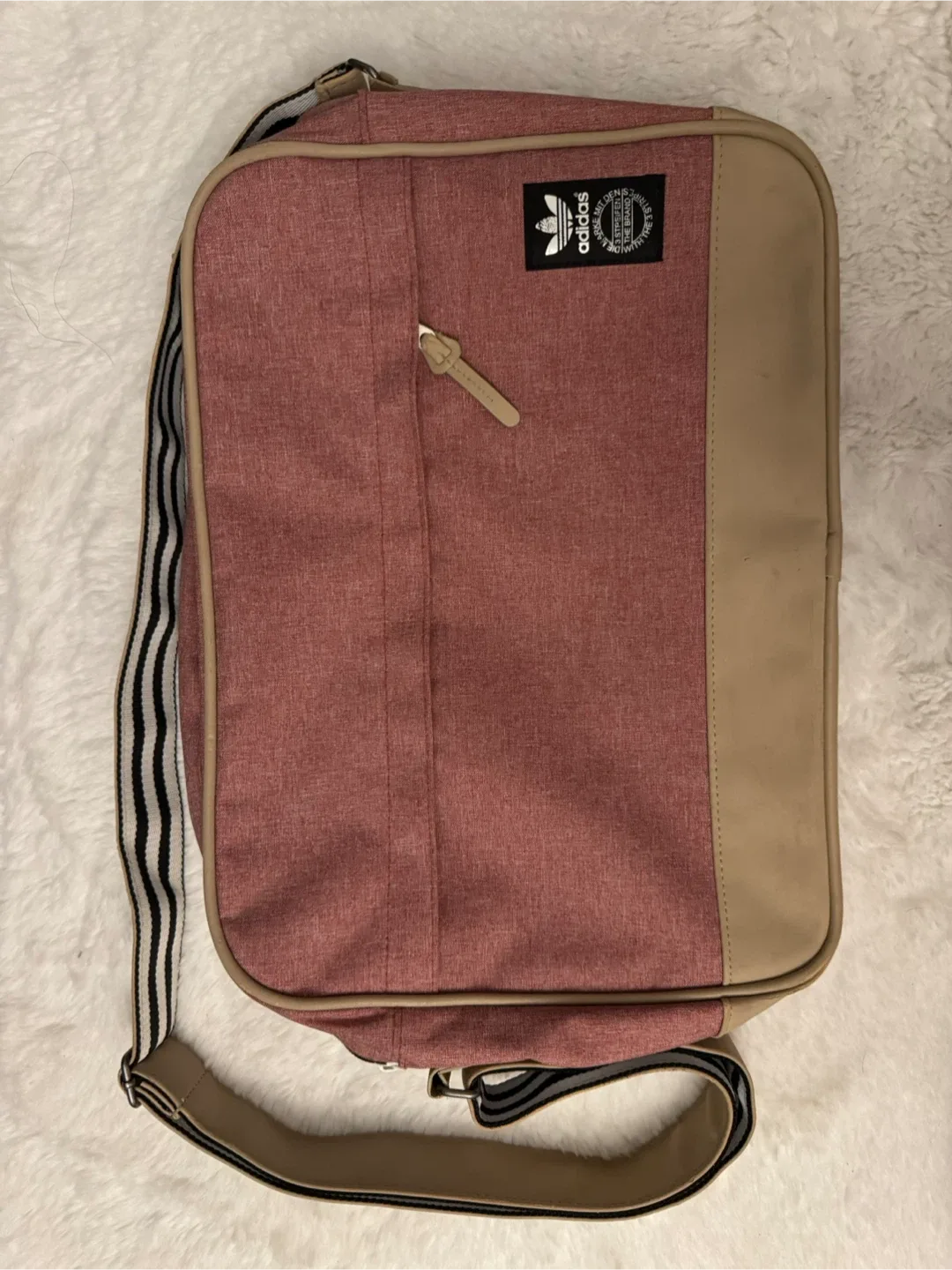 Adidas messenger bag