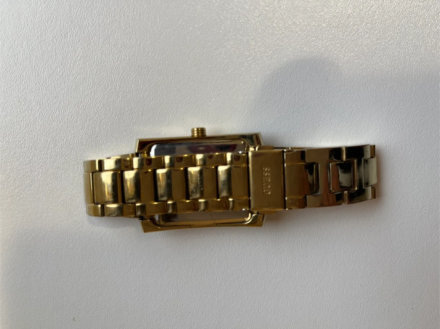 Guess Ladies Gold Watch image indicator(4)