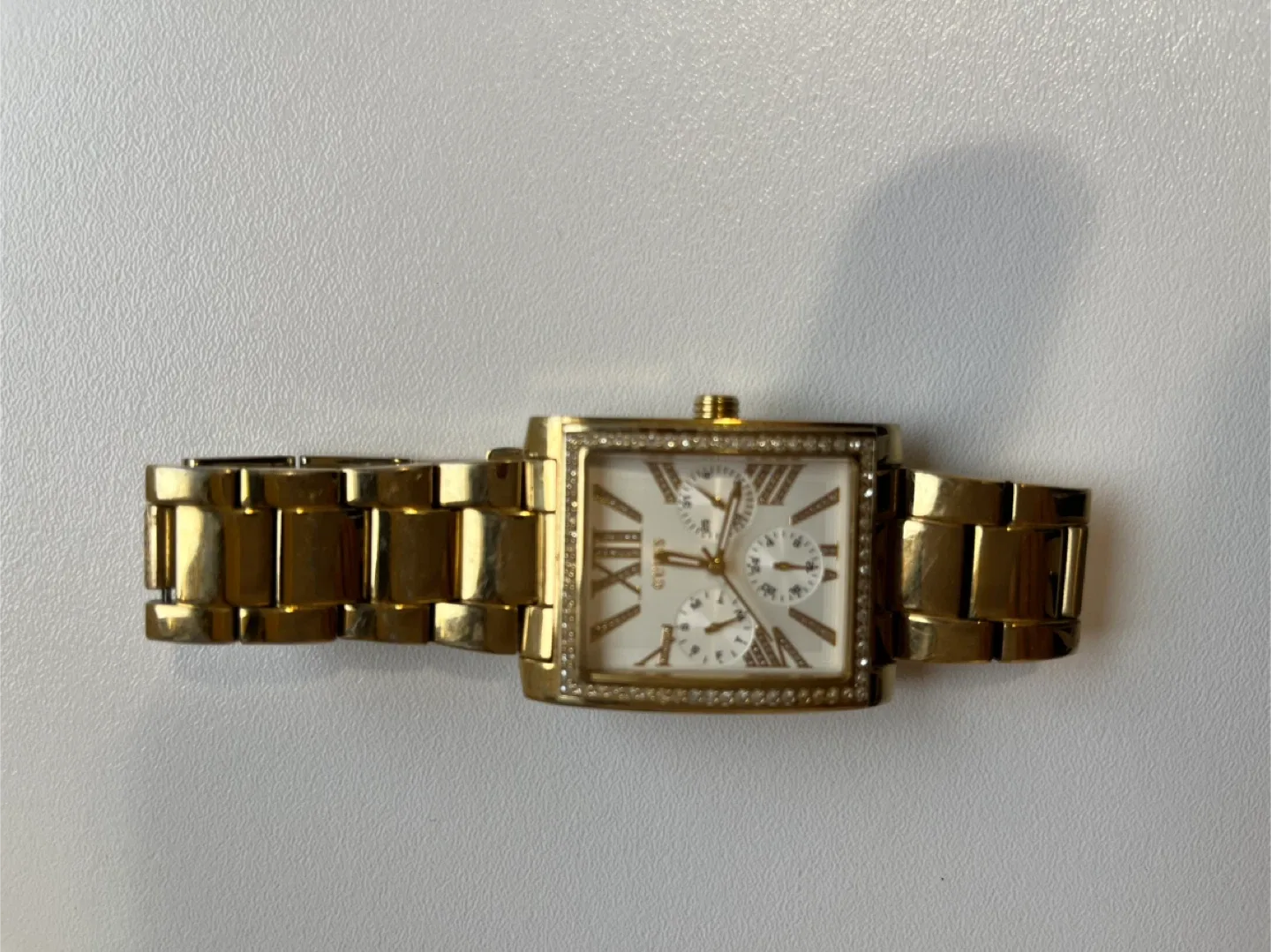 Guess Ladies Gold Watch image indicator(5)