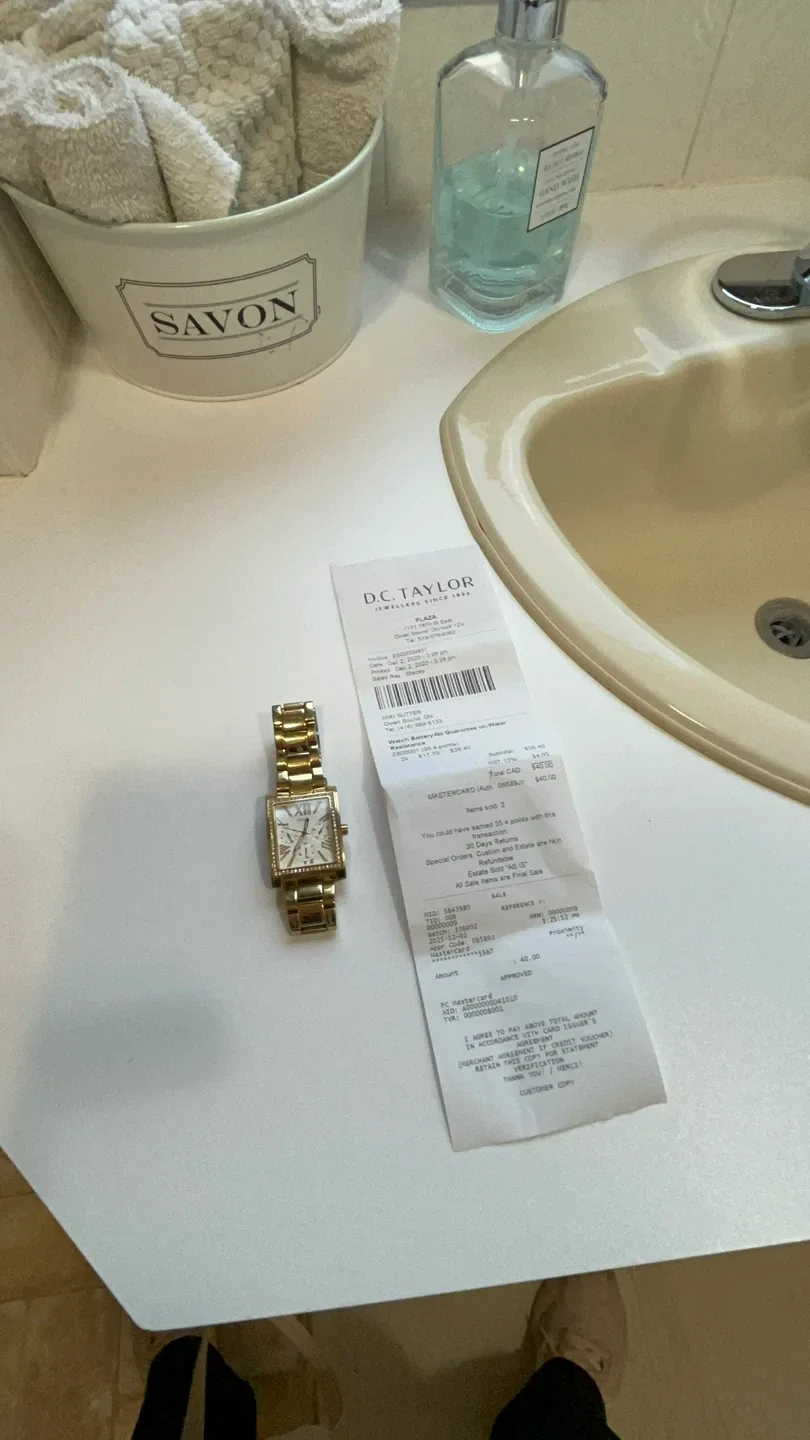 Guess Ladies Gold Watch image indicator(10)