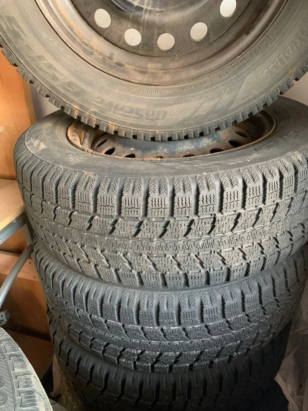 Set of 4 Winter Tires 195/65R15