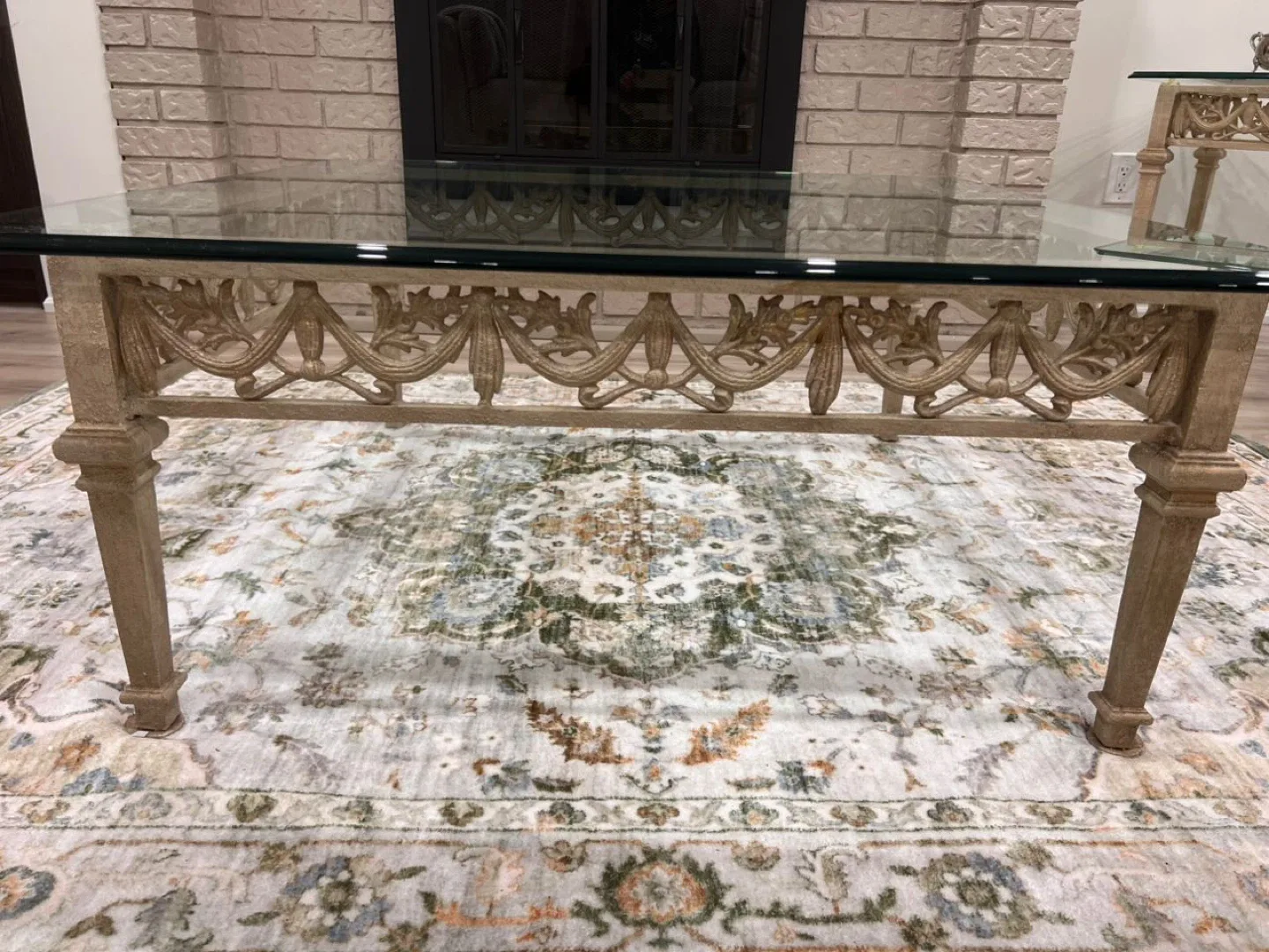 Glass Top Accent Table image indicator(6)