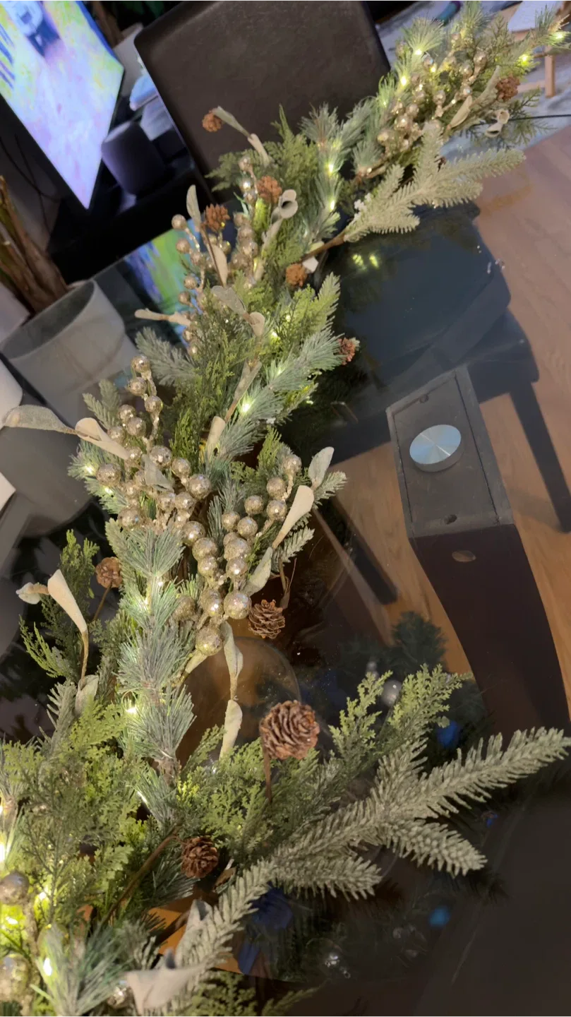 Christmas Garland with Lights 65” image indicator(4)