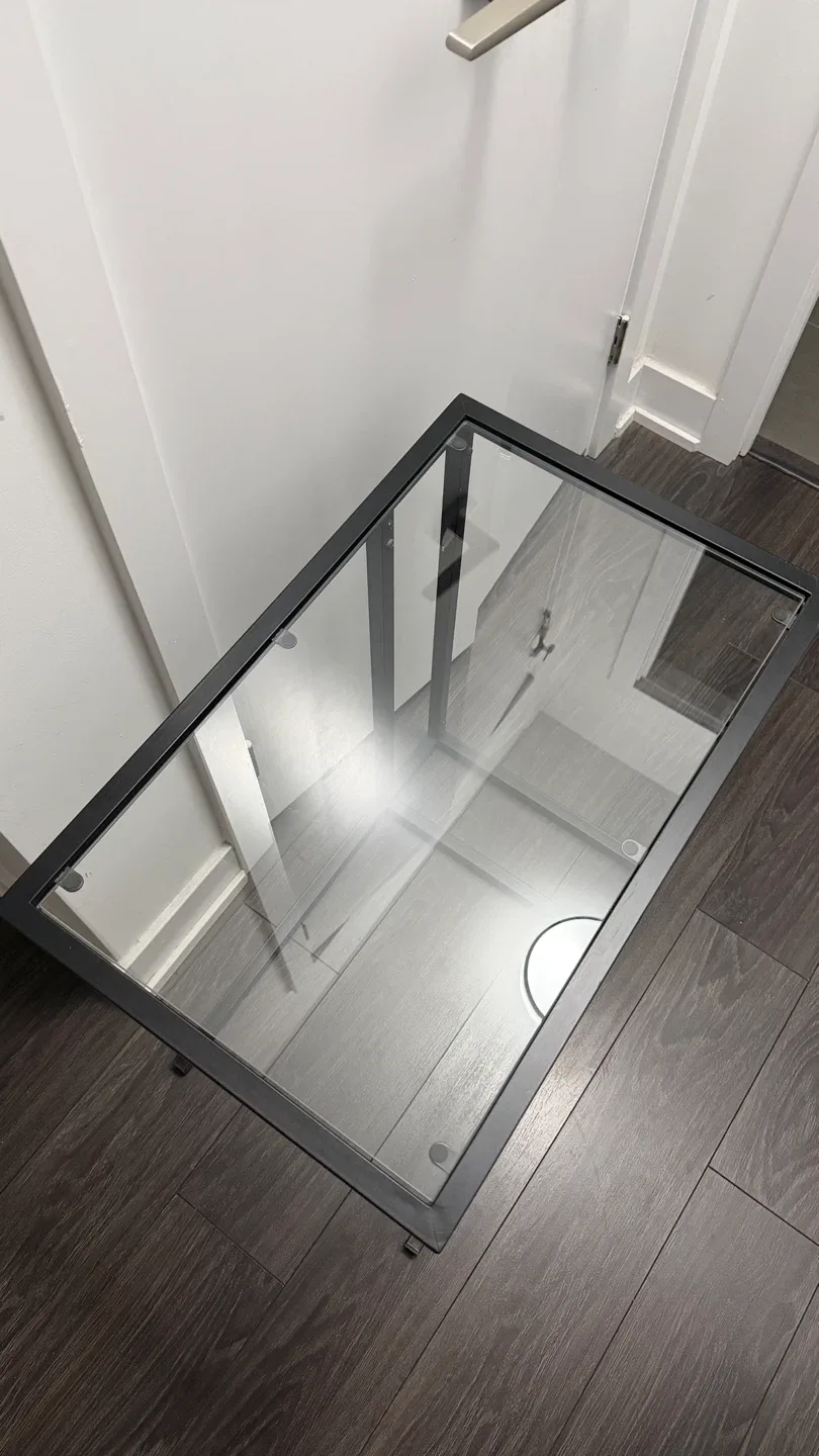 IKEA VITTSJÖ Laptop Stand / Bedside Table – Black image indicator(3)