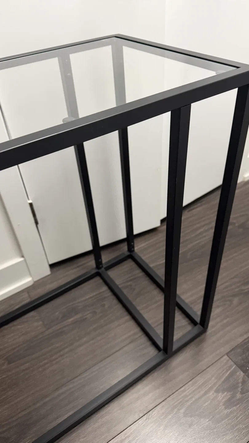 IKEA VITTSJÖ Laptop Stand / Bedside Table – Black image indicator(4)