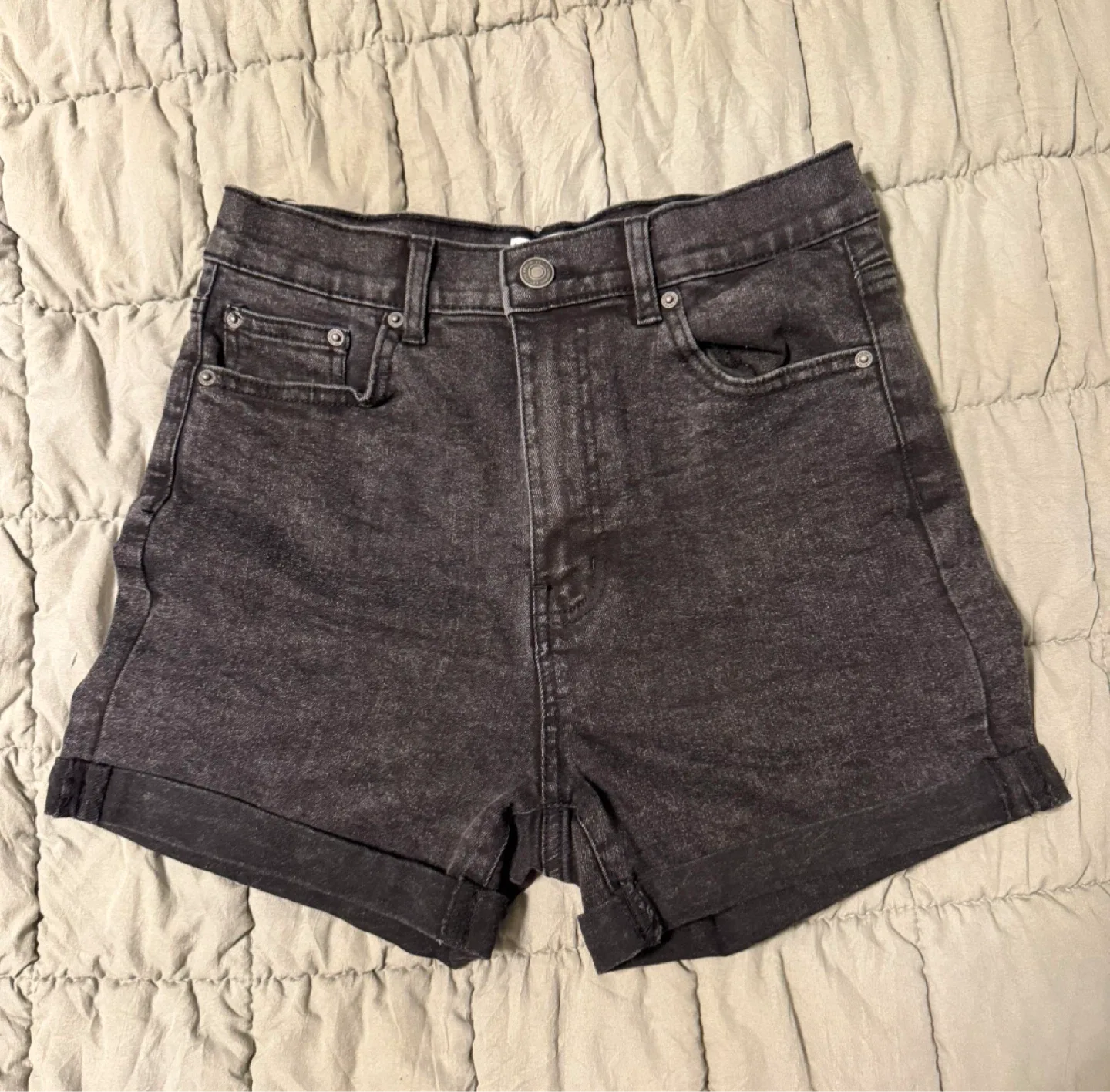 Ardene MIDI High Rise Black Shorts