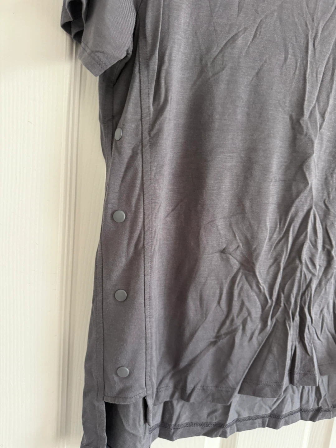 Tahari ASL Gray Button Detail T-Shirt - Size LP - photo 3