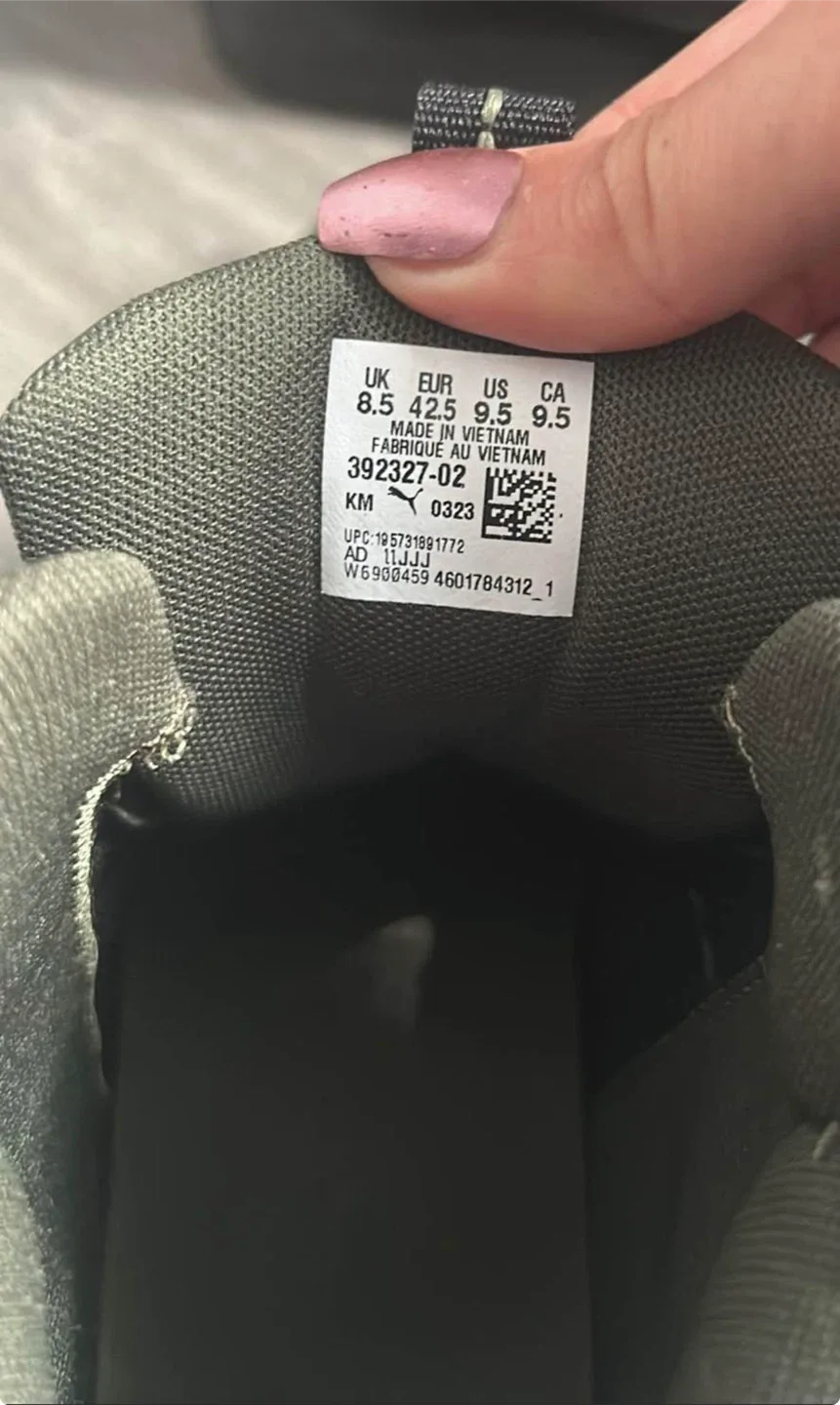 Puma 9.5 Green Sneakers image indicator(4)