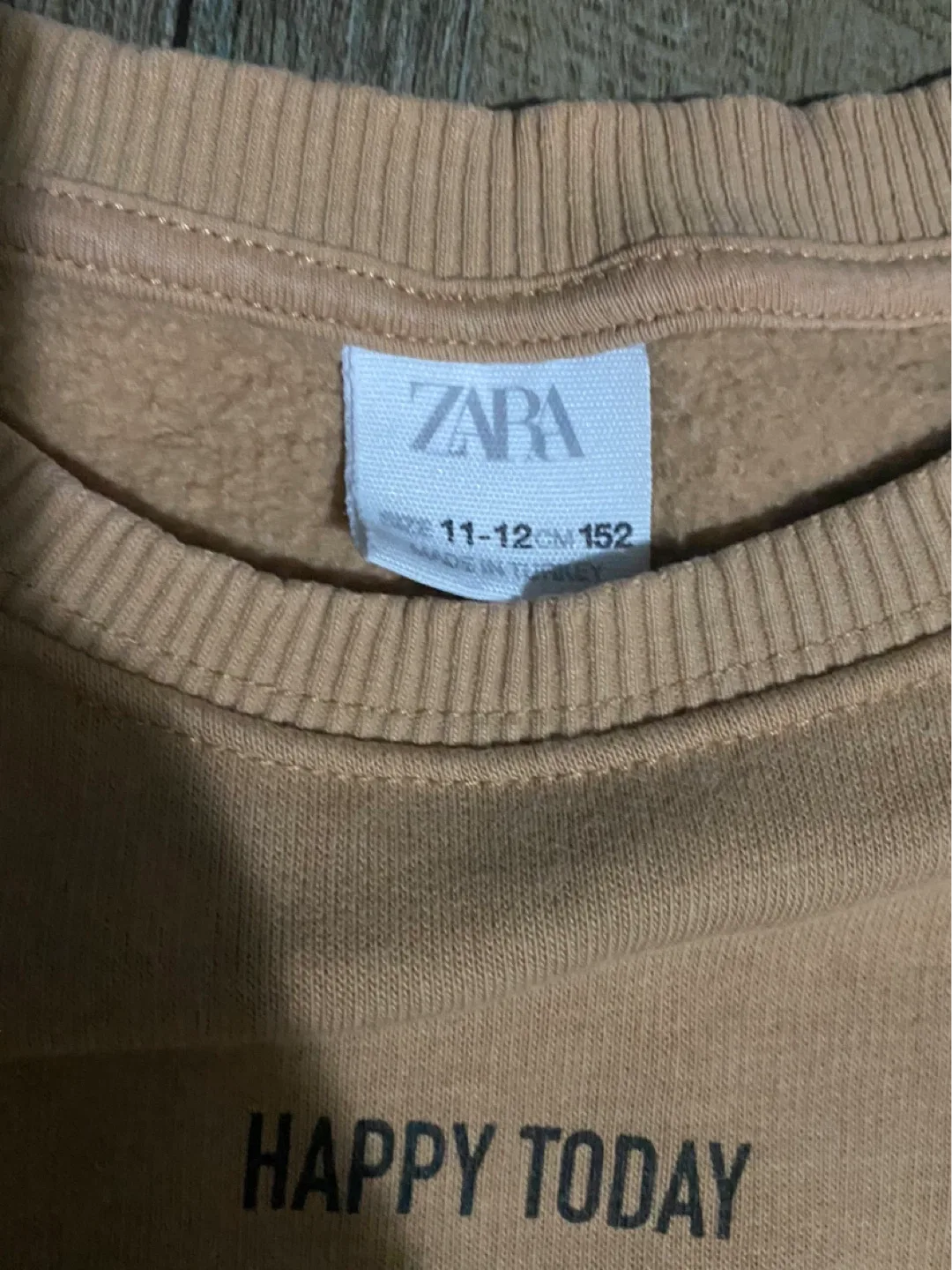 Zara Kids 'Happy Today' Top (Size 11-12) image indicator(2)