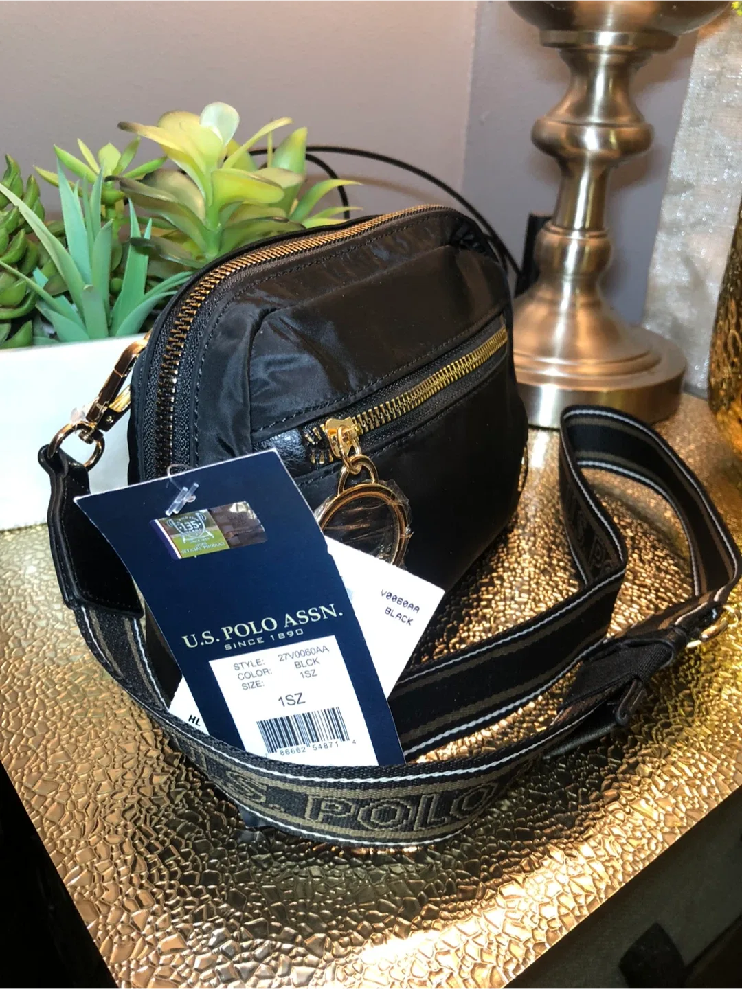 U.S. Polo Assn. Vaquera Black Belt Bag - New with Tags! image indicator(3)