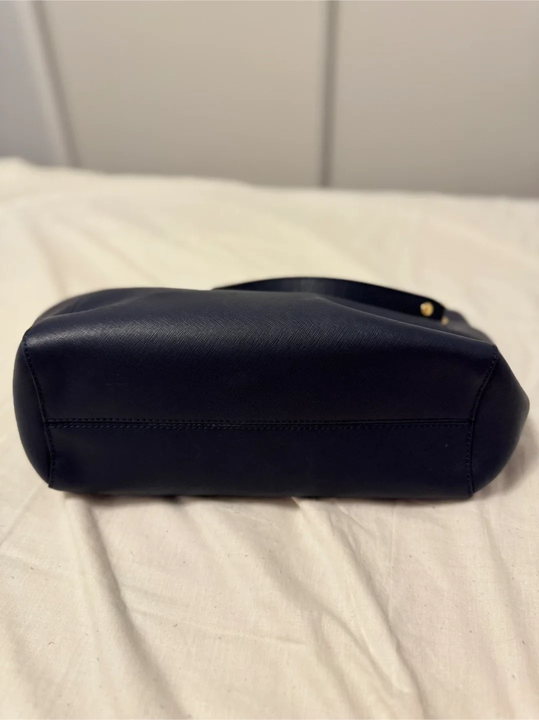 Michael Kors Navy Blue Tote Bag image indicator(5)