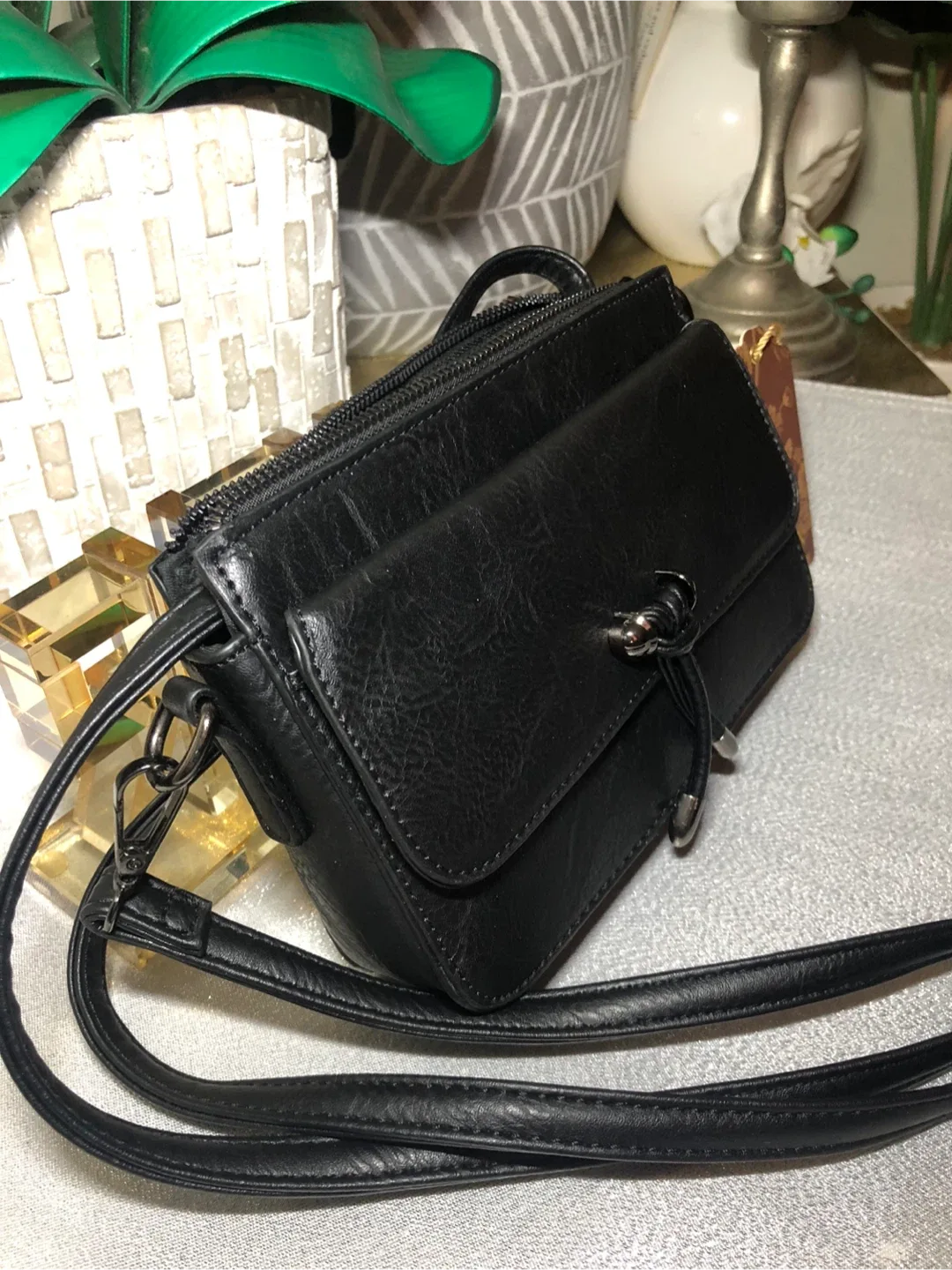 Sam Hart Black Crossbody Bag image indicator(5)