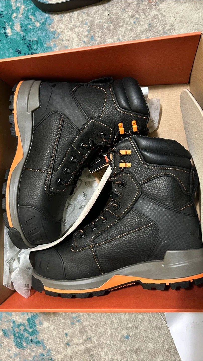 Steel toe boots aluminum