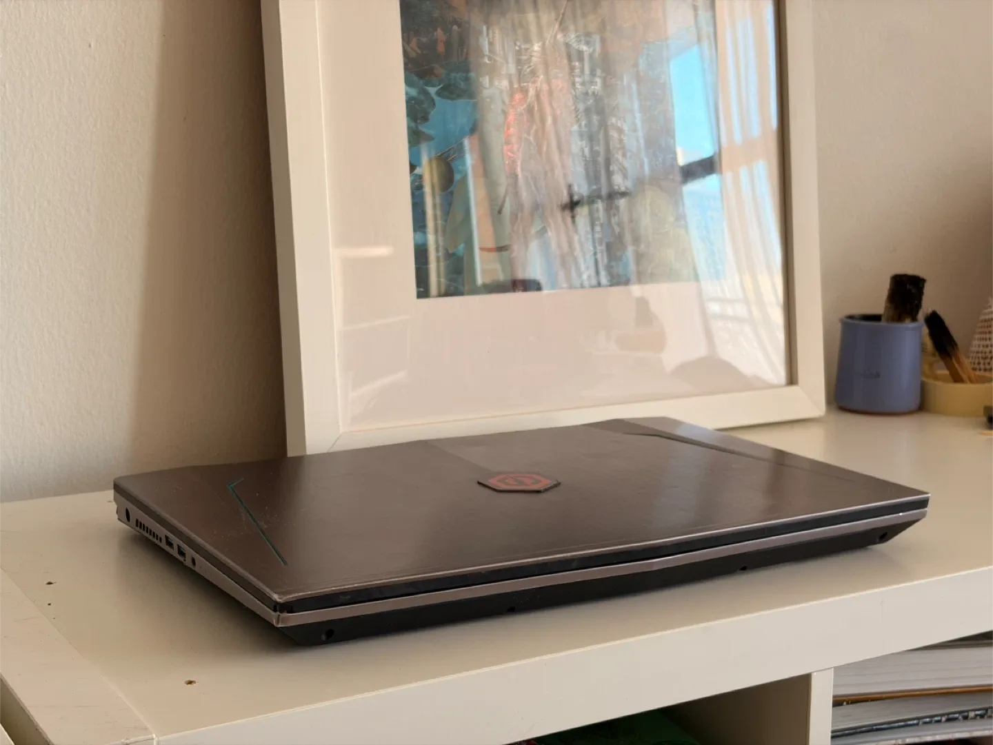 CyberpowerPC Tracer VII Slim Gaming Laptop image indicator(8)