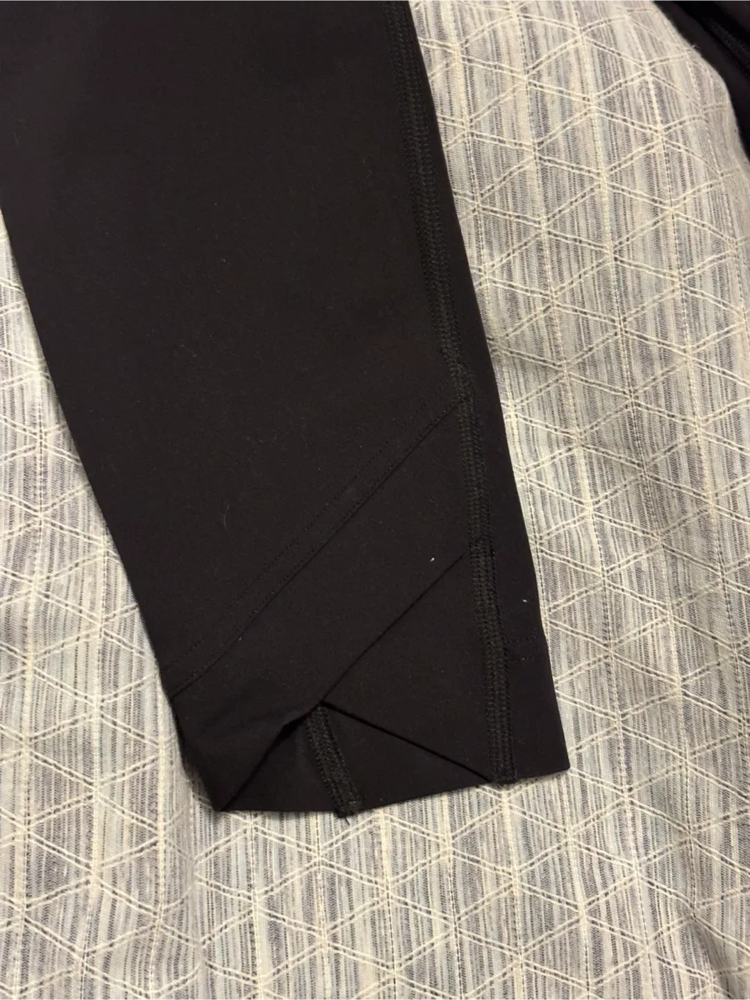 Gymshark Black Leggings image indicator(7)