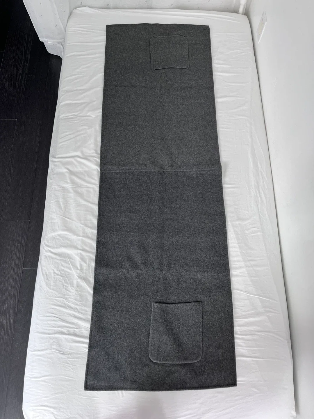 Reversible Shawl Wrap with Pockets - Wool felt-like fabric image indicator(4)