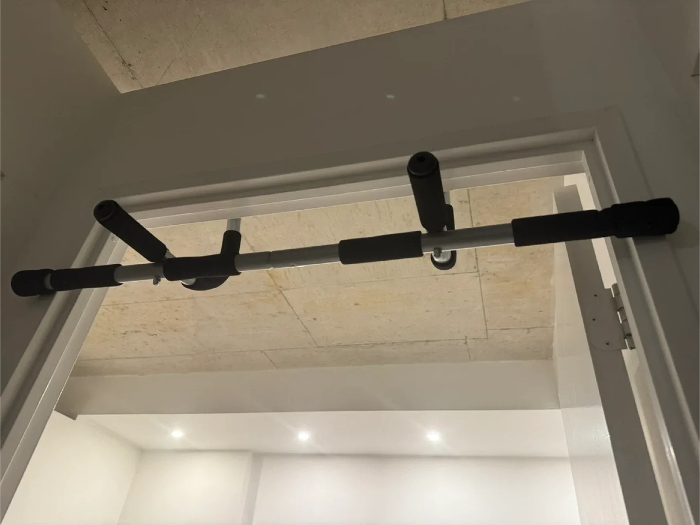 Doorway Pull-Up Bar