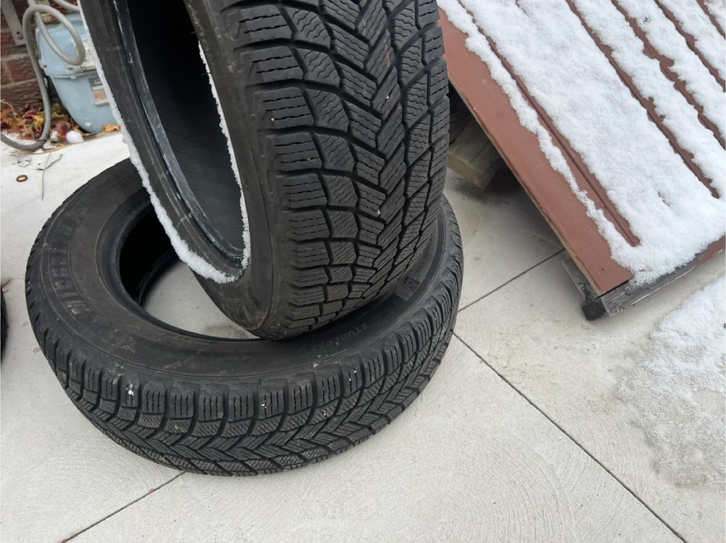 Michlein winter tyre  (235 60 r18)