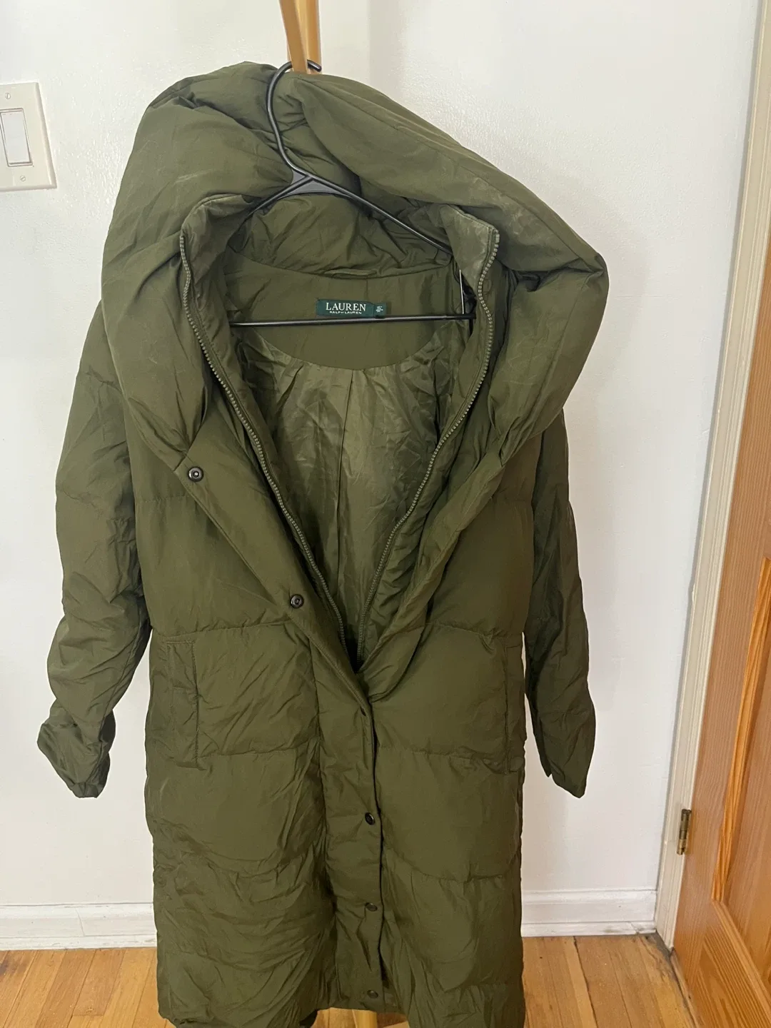 Ralph Lauren Olive Green Puffer Coat - Size M image indicator(3)