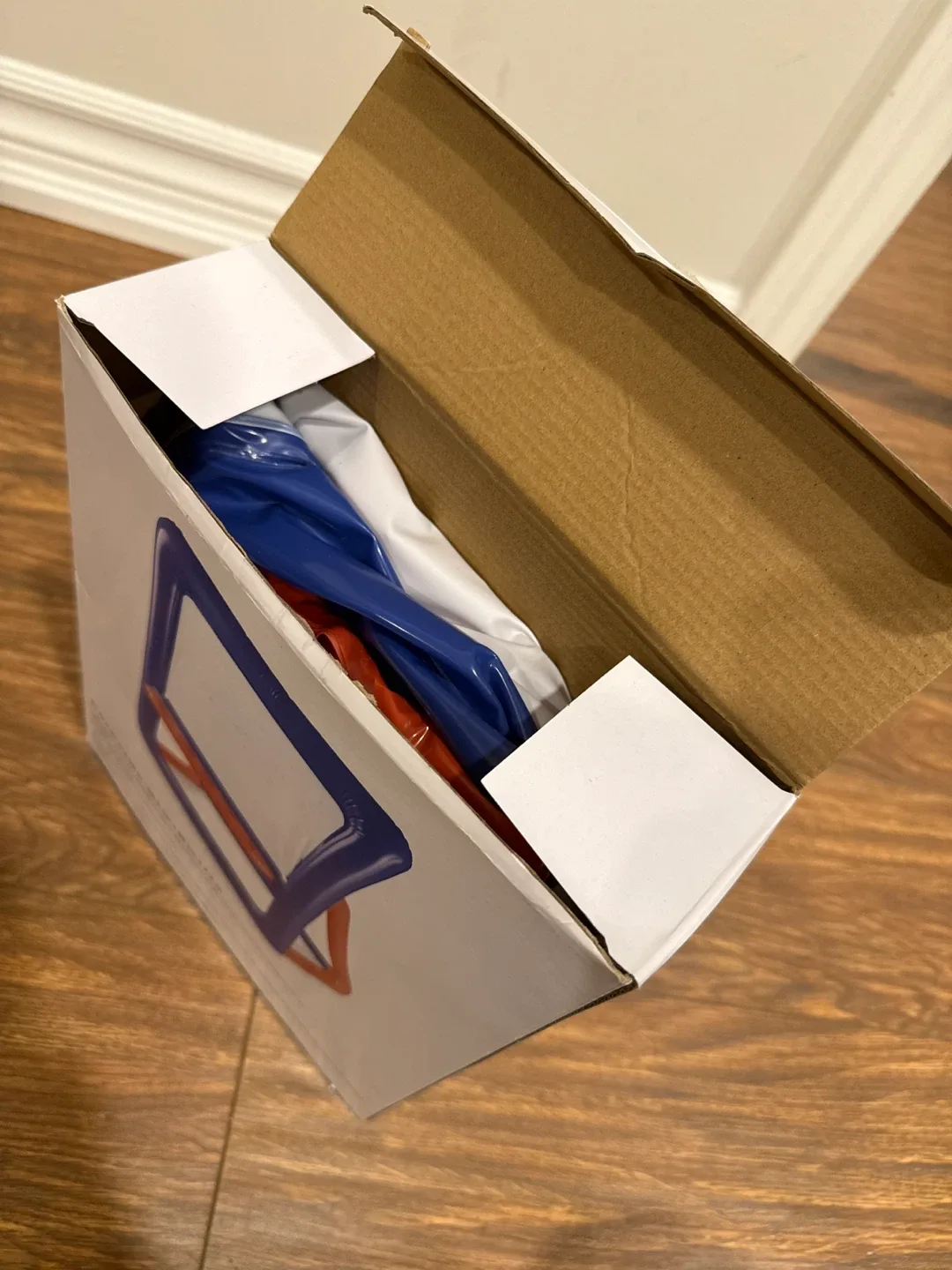 Creatology Inflatable Easel - New in Box! image indicator(2)