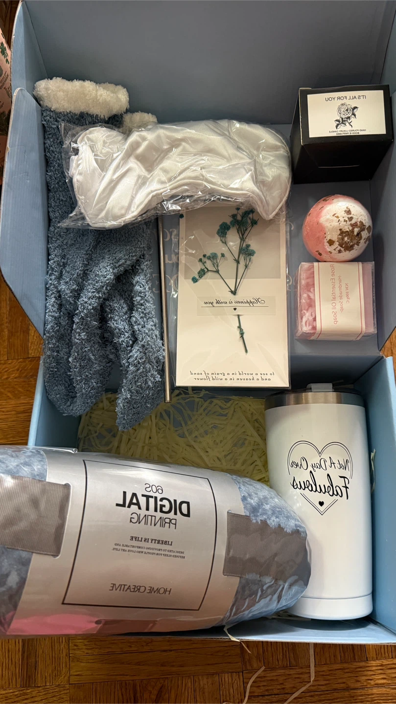 Brand New Creative Home Gift Box - photo 2